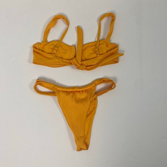 Monday Swimwear Clovelly Top (S) & Malta Bottom (M) Bikini - Picture 2 of 7